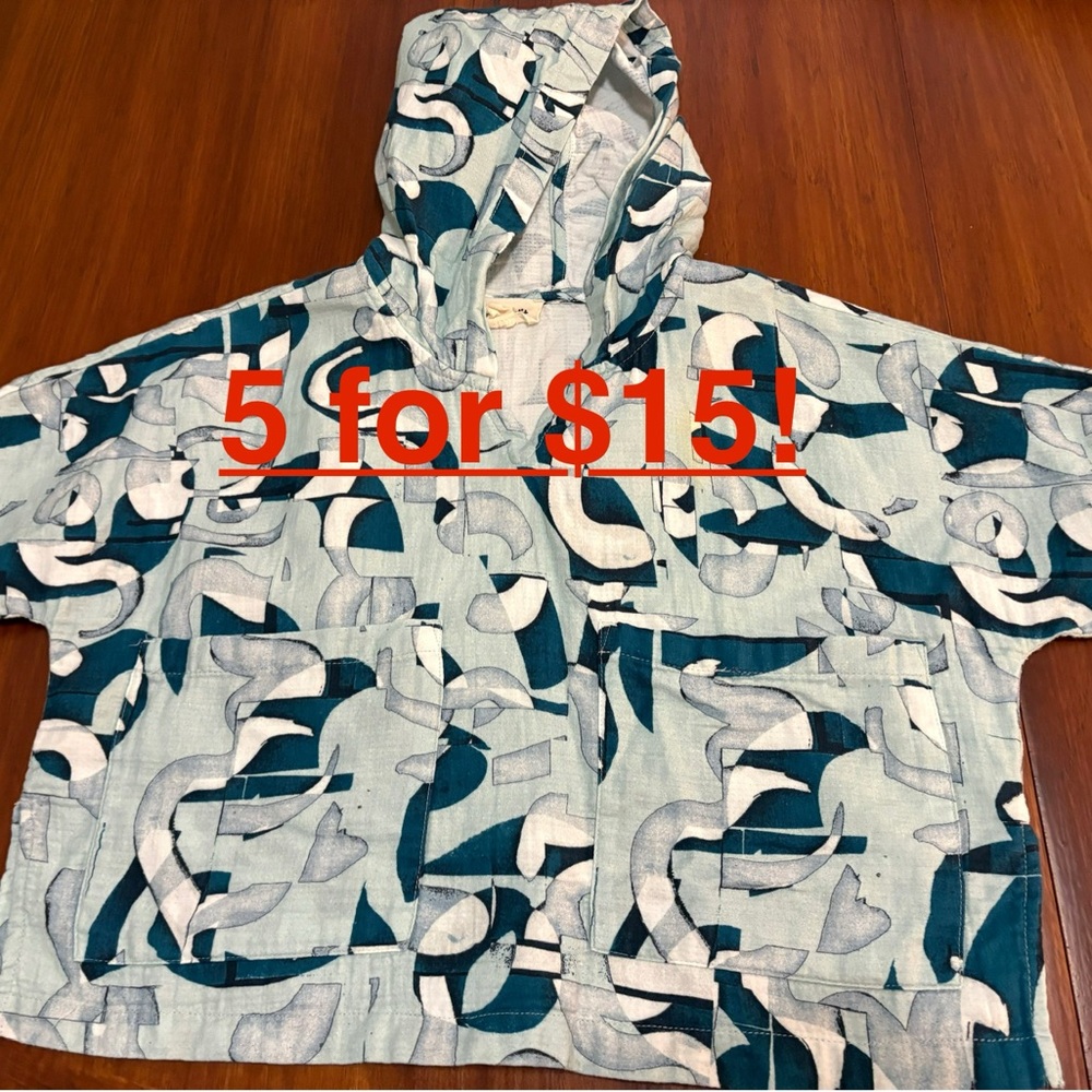 3T short sleeve beachy Abstract Patterned Hoodie